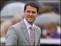 ����� ����